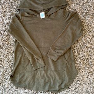 Soft Fitted Hoodie - green - size Large